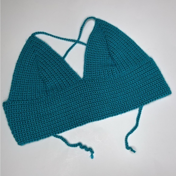 Handmade‎ Blue Crochet Triangle Crop Tops Strappy Back Small A/B Cups - Picture 2 of 7